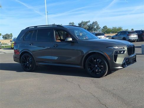 New 2026 BMW X7 xDrive40i w/ M Sport Package image 4