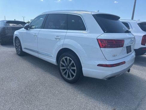 Used 2018 Audi Q7 3.0T Prestige w/ Prestige Package image 6