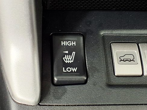 Used 2015 Subaru Forester 2.5i Touring w/ Eyesight & Navigation System image 22