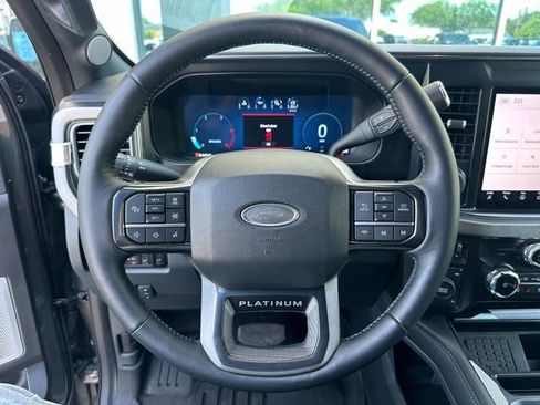 Certified 2025 Ford F250 Platinum w/ FX4 Off-Road Package AWD/4WD image 25
