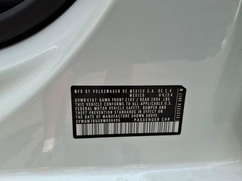 Certified 2024 Volkswagen Jetta SEL FWD image 15