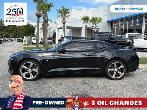 Used 2016 Chevrolet Camaro SS RWD image 3