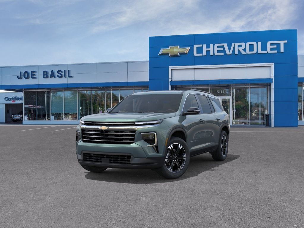 New 2027 Chevrolet Traverse LT w/ Sun and Wheel Package AWD/4WD image 8