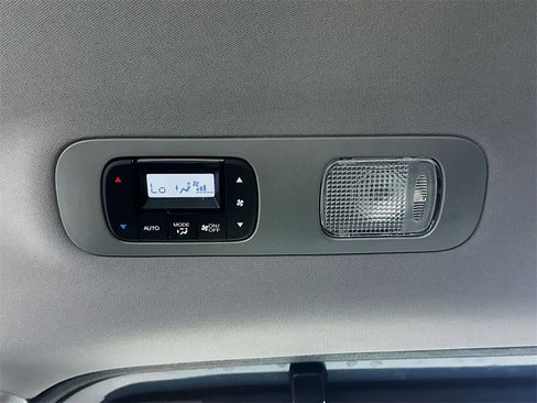 Certified 2024 Honda Odyssey Elite image 26