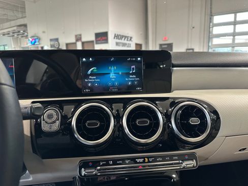 Used 2020 Mercedes-Benz A 220 A 220 Panoramic Sunroof Rearvi image 15