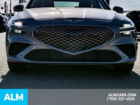 Used 2025 Genesis G70 2.5T RWD image 5