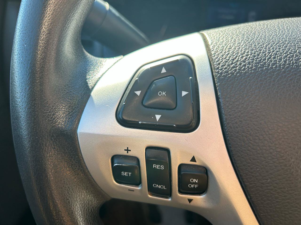 Used 2013 Ford Edge SE FWD image 18