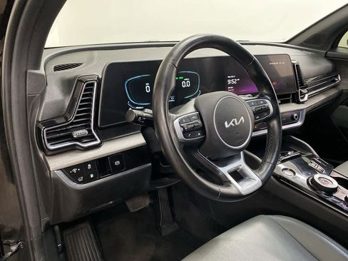 Used 2023 Kia Sportage X-Line image 2