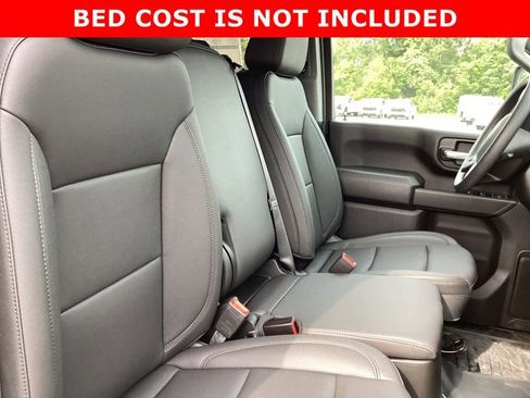 New 2025 GMC Sierra 3500 Pro w/ Convenience Package image 18