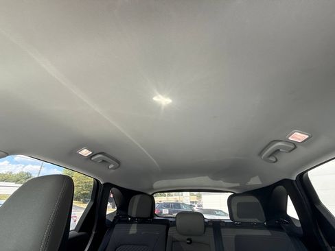 Used 2022 Ford Escape SE w/ Convenience Package AWD/4WD image 8