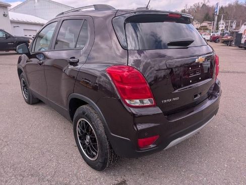 Used 2022 Chevrolet Trax LT w/ Driver Confidence Package image 6