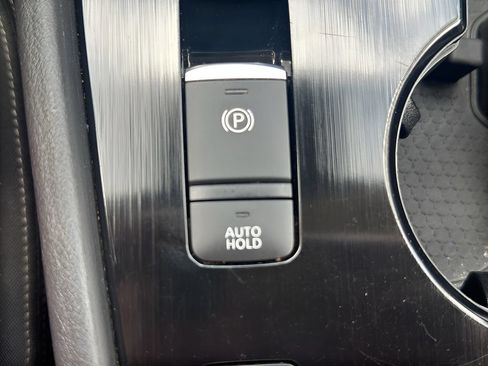 Used 2023 Nissan Rogue SV FWD image 25