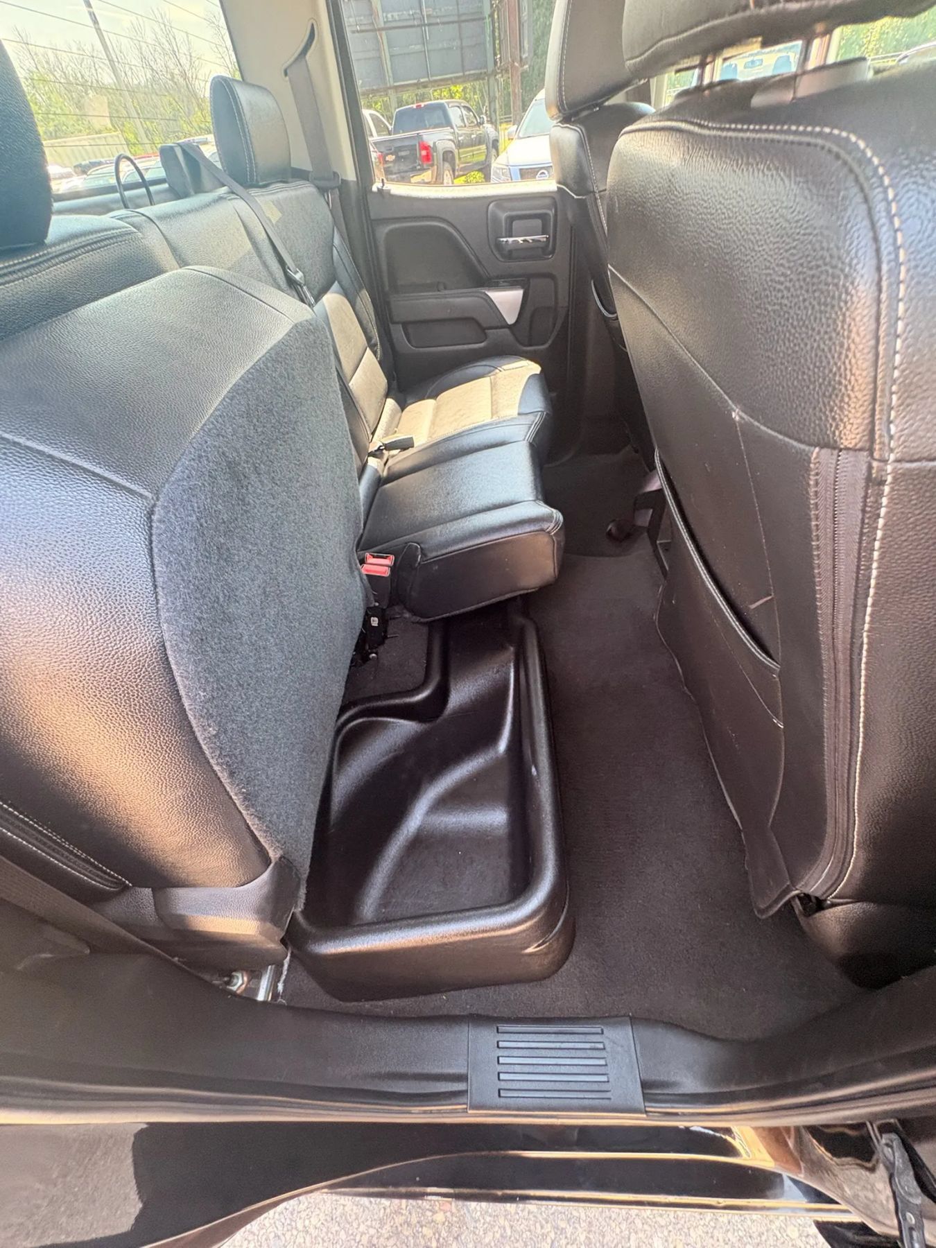 Used 2017 Chevrolet Silverado 1500 LT w/ All Star Edition AWD/4WD image 33