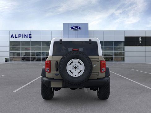 New 2026 Ford Bronco Heritage Edition image 5