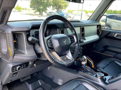 Used 2024 Ford Bronco Badlands AWD/4WD image 14