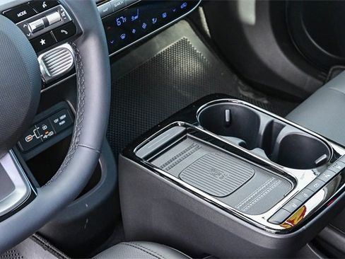 Certified 2025 Hyundai Ioniq 5 SEL image 24