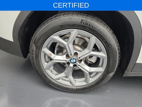 Certified 2024 BMW X3 sDrive30i w/ Convenience Package RWD image 17