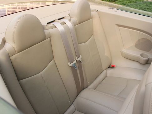Used 2013 Chrysler 200 Limited FWD image 20