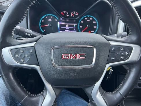 Used 2017 GMC Canyon SLT w/ Driver Alert Package image 13