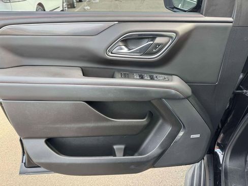 Used 2023 Chevrolet Tahoe RST w/ Luxury Package image 16