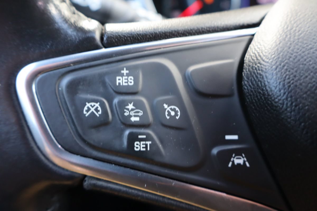 Used 2020 Chevrolet Equinox LT w/ Midnight Edition AWD/4WD image 29