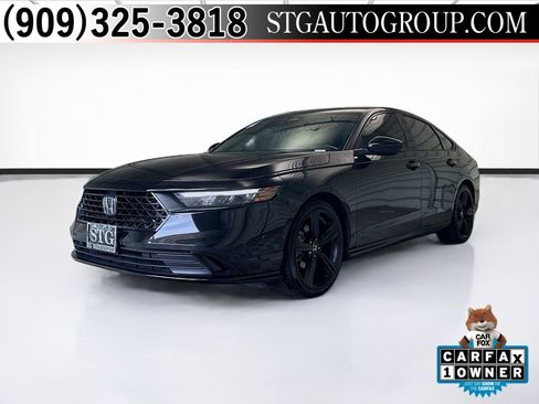 Used 2025 Honda Accord Sport image 1