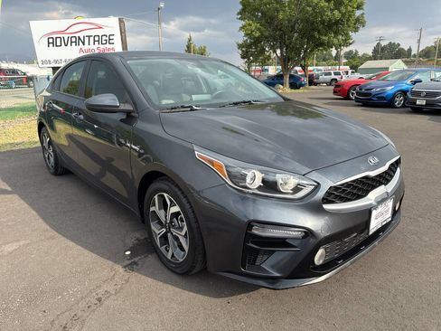 Used 2019 Kia Forte LXS image 1