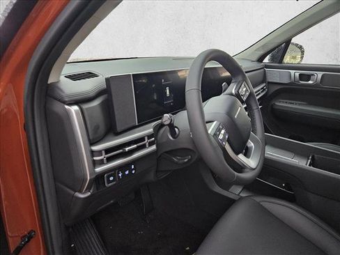 Certified 2025 Hyundai Santa Fe XRT image 4