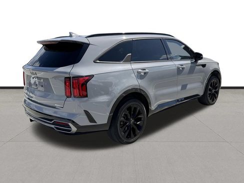 Used 2023 Kia Sorento SX FWD image 4