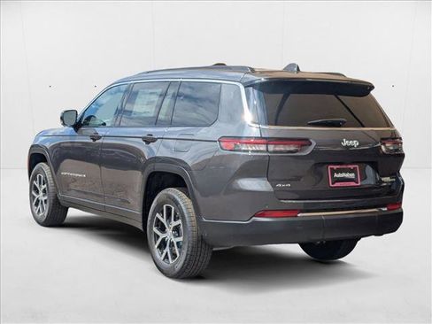 New 2025 Jeep Grand Cherokee L Limited image 9