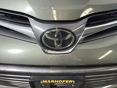 Used 2019 Toyota Sienna XLE FWD image 8