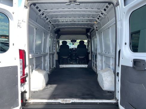 Used 2022 RAM ProMaster 2500 FWD image 21