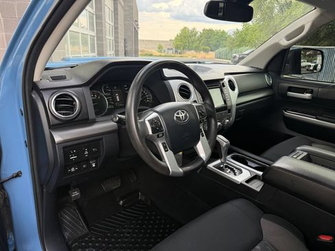 Used 2019 Toyota Tundra SR5 AWD/4WD image 24
