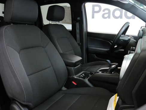 Used 2023 Chevrolet Colorado LT w/ LT Convenience Package II image 30