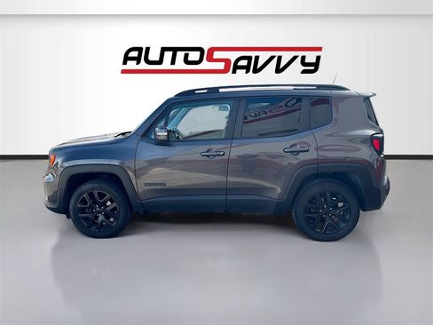 Used 2019 Jeep Renegade Altitude w/ Quick Order Package 2XM image 4