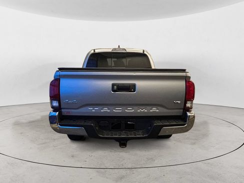 Used 2023 Toyota Tacoma SR5 AWD/4WD image 4