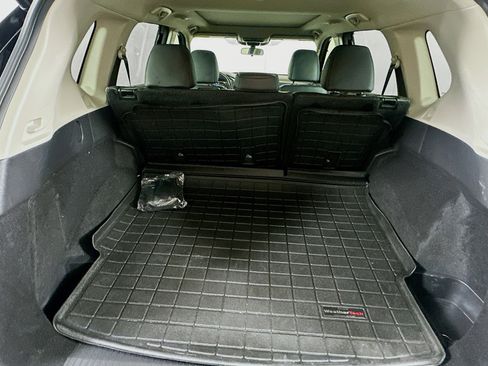 Used 2023 Nissan Rogue SV w/ SV Premium B Package FWD image 27