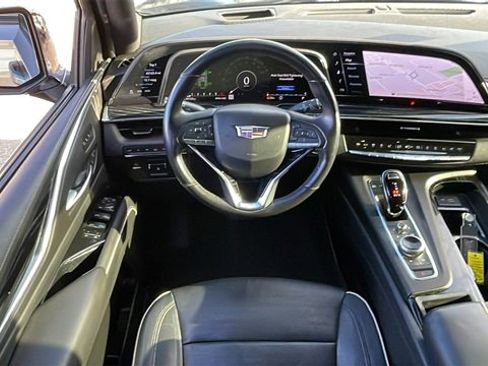 Used 2021 Cadillac Escalade Sport w/ Driver Assist Tech Package image 15