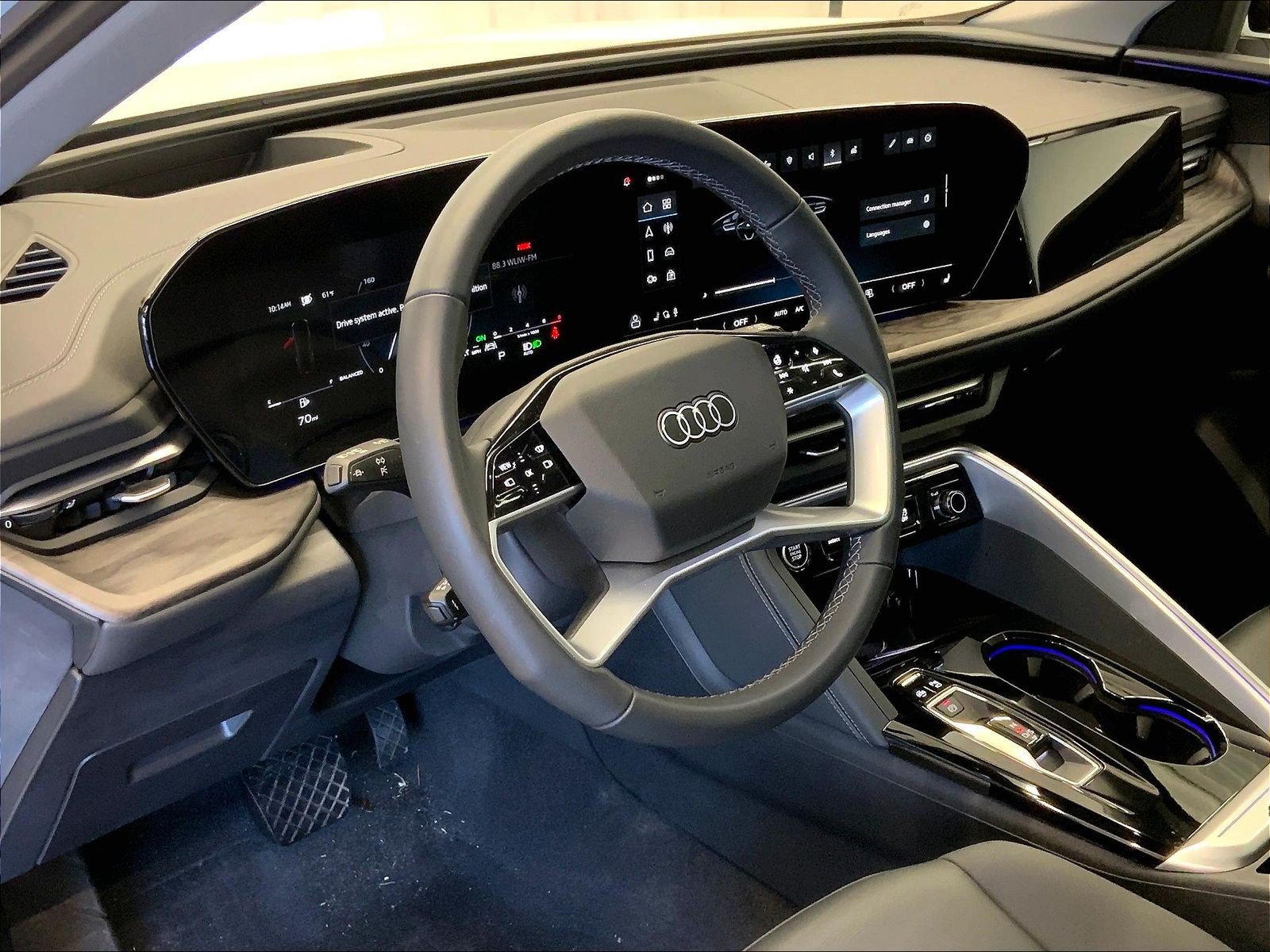 Certified 2025 Audi Q5 Premium Plus w/ Premium Plus AWD/4WD image 13