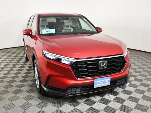 Certified 2024 Honda CR-V EX image 3
