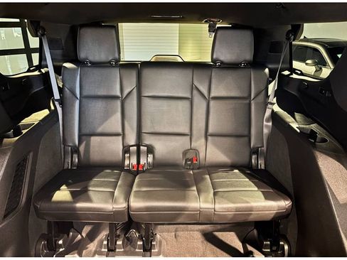 Used 2021 Cadillac Escalade Luxury image 21