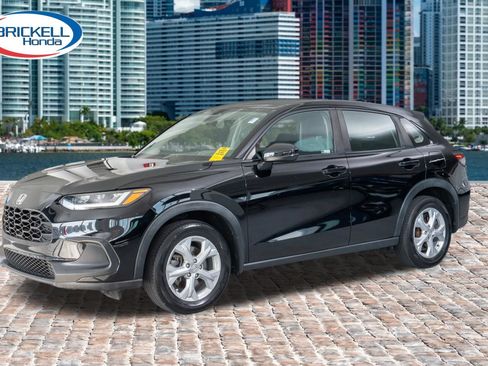 Certified 2024 Honda HR-V LX image 3