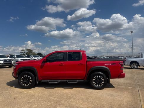 Used 2024 Nissan Frontier PRO-4X w/ Pro Convenience Package AWD/4WD image 14