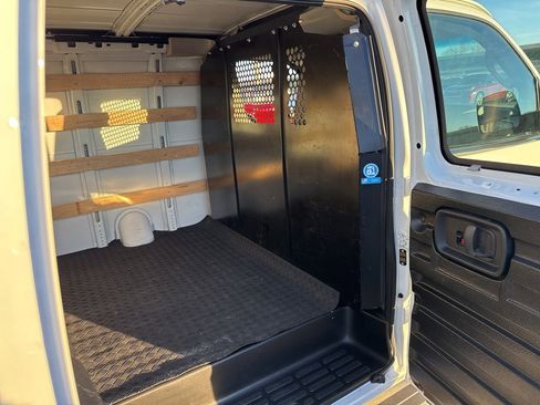 Used 2024 Chevrolet Express 2500 w/ Driver Convenience Package image 12