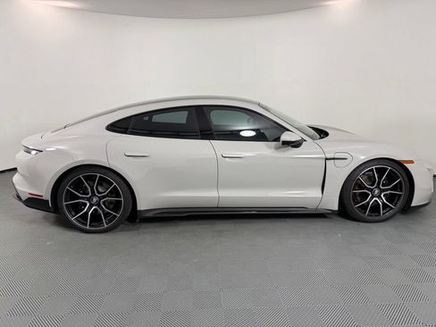 Certified 2024 Porsche Taycan 4S AWD/4WD image 8