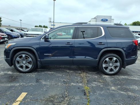 Used 2017 GMC Acadia SLT w/ LPO, Cargo Package AWD/4WD image 5