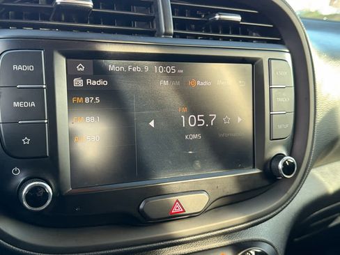 Used 2023 Kia Soul LX w/ LX Technology Package image 15