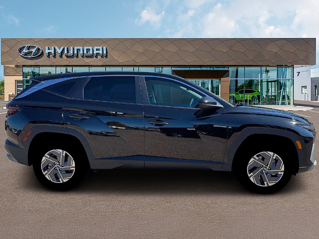 New 2026 Hyundai Tucson Blue SE AWD/4WD image 9