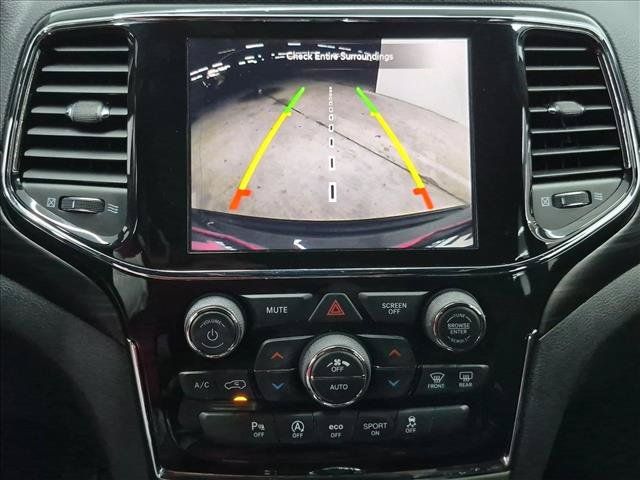 Used 2021 Jeep Grand Cherokee Laredo X RWD image 14