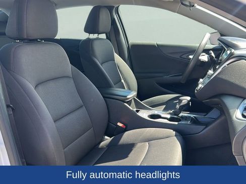 Used 2024 Chevrolet Malibu LT image 20